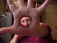 jak udělat díru v ruce