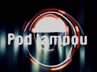 Pod lampou